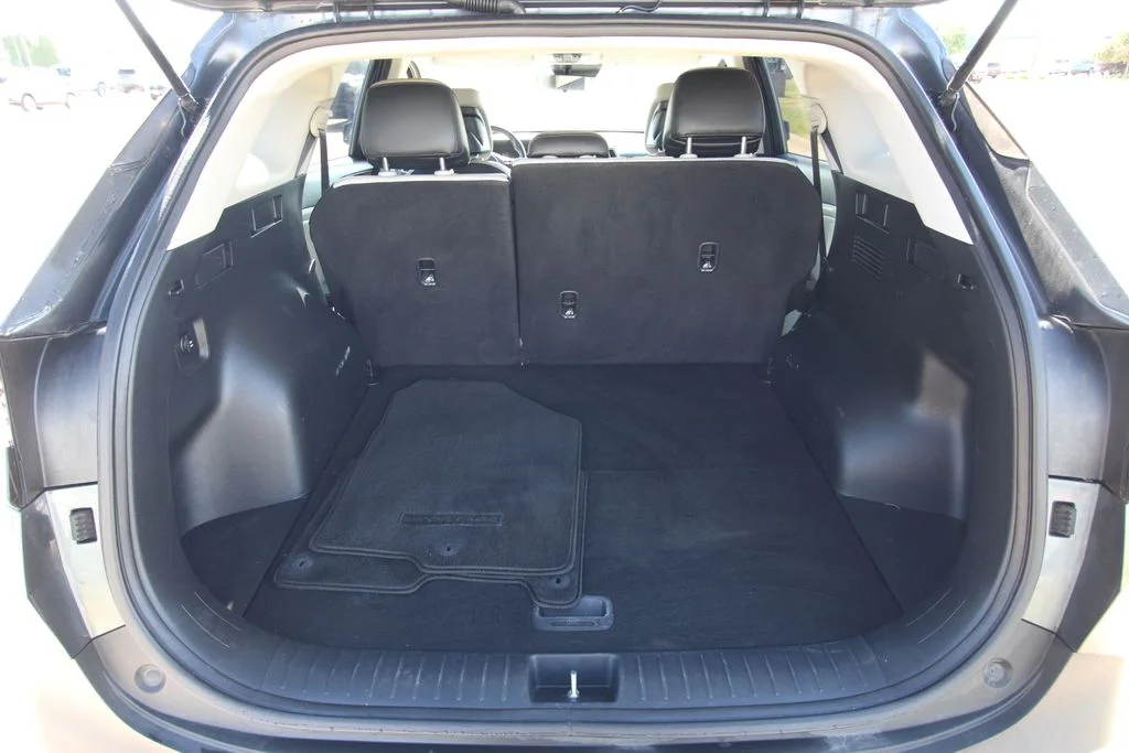 Used 2023 Gray Kia EX image 13