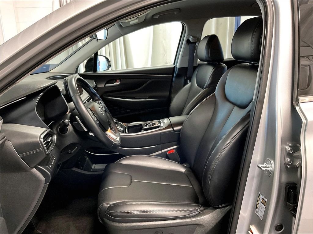 Used 2023 Shimmering Silver Pearl Hyundai XRT image 10