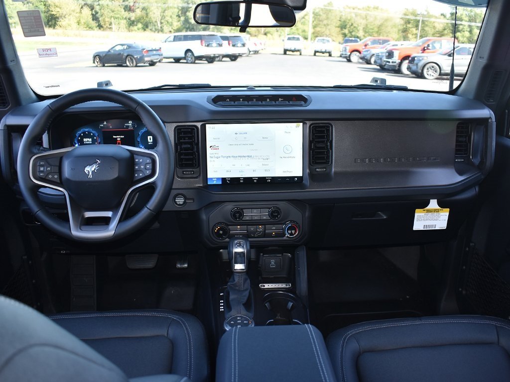 2025 Ford Bronco Badlands photo 4