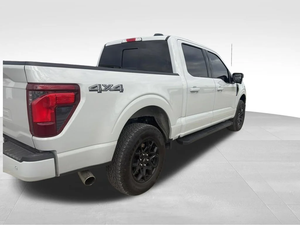 Used 2024 White Ford XLT image 21