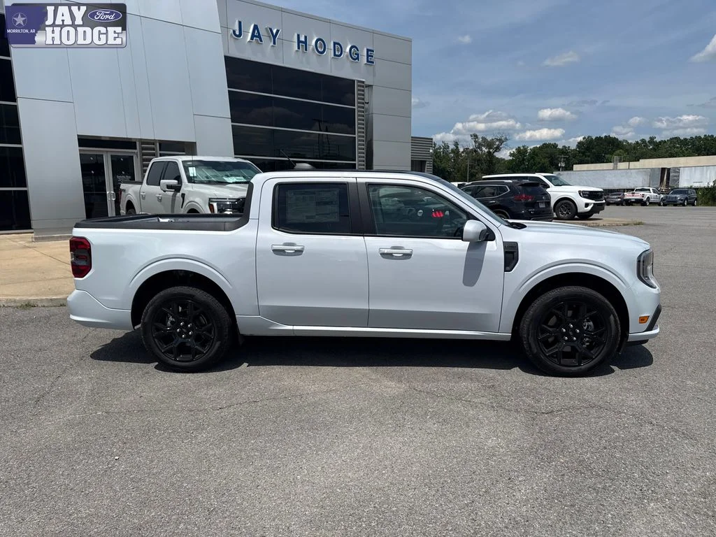 New 2026 Space White Metallic Ford Lobo™ image 8