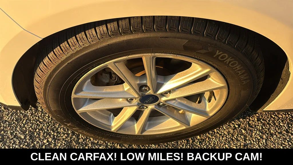 Used 2018 White Ford SE image 31