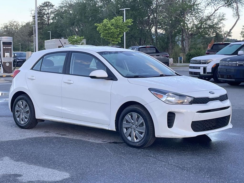 2020 Kia Rio 5-Door S