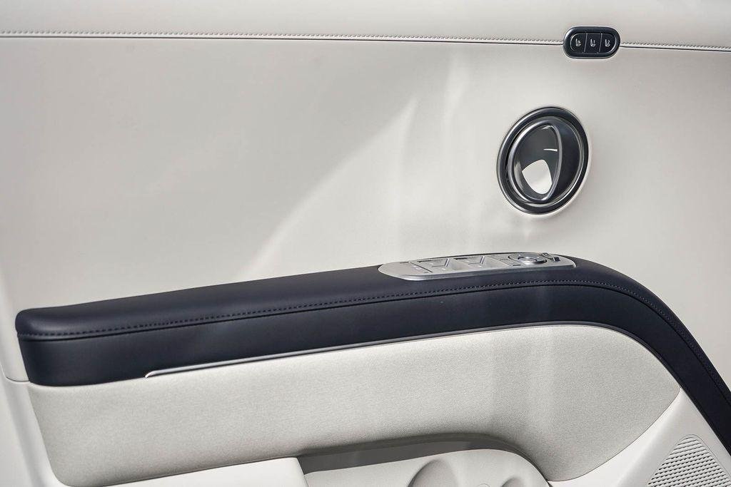 New 2026 Silver Hyundai Calligraphy AWD image 23