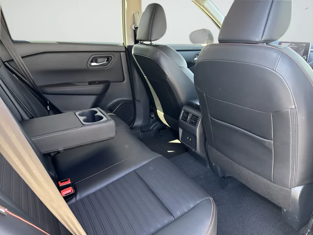 Certified Used 2025 Gray Nissan Rock Creek image 22