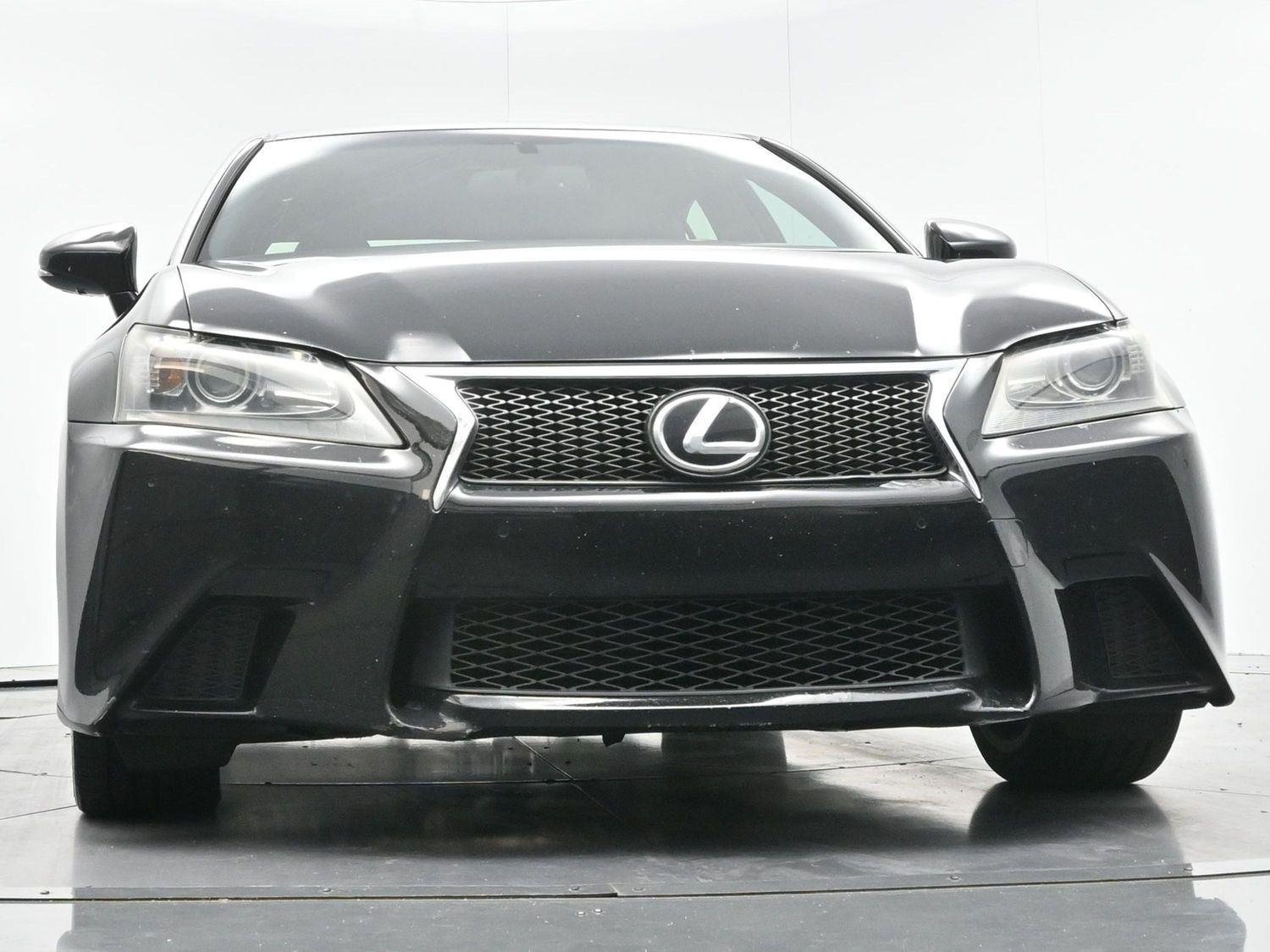 Used 2015 Ultra White Lexus Crafted Line image 44