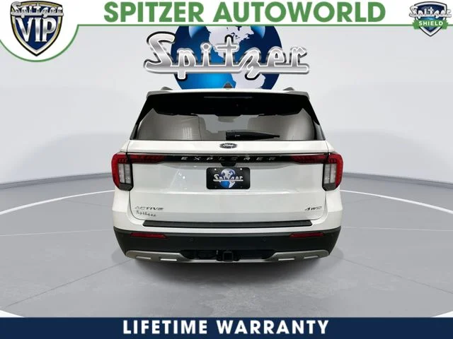 New 2026 Star White Metallic Tri-Coat Ford Active image 8