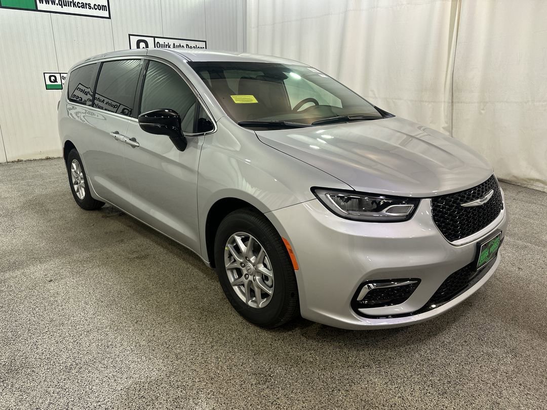 2026 Chrysler Pacifica