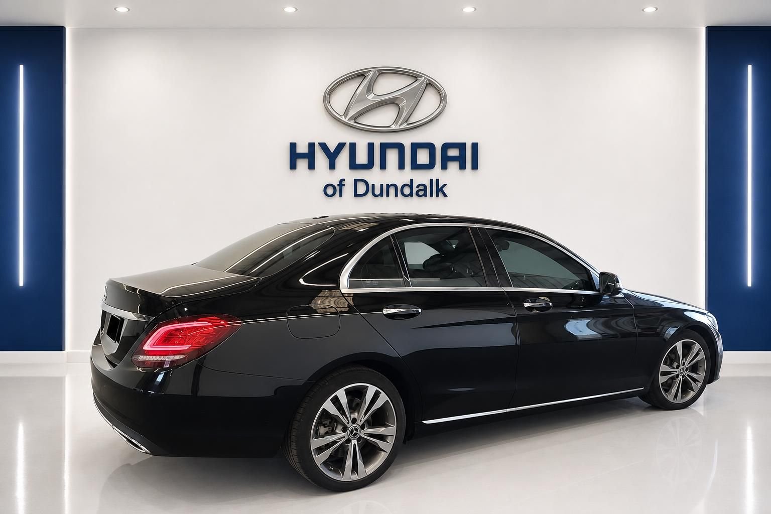 Used 2019 Black Mercedes-Benz C 300 image 4