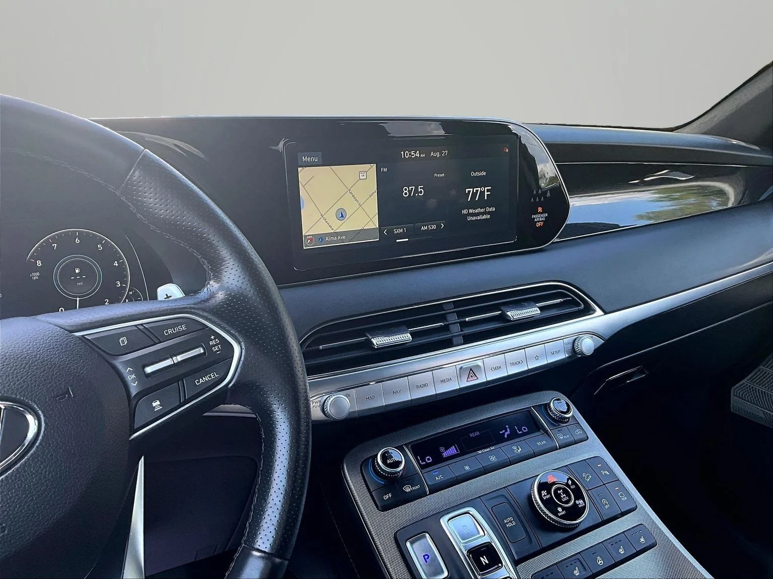 Used 2020 White Hyundai Limited image 7