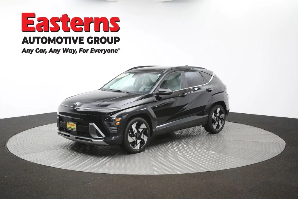 Used 2024 Black Hyundai Limited image 58