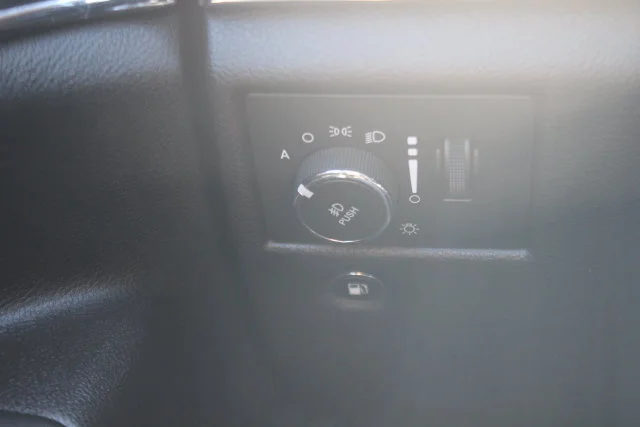 Used 2020 Gray Jeep Limited image 18