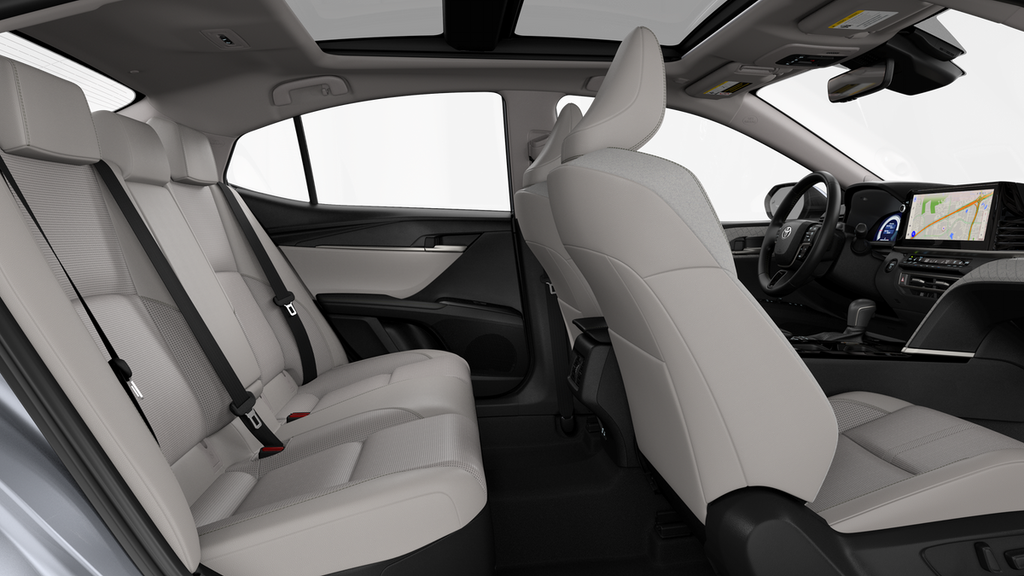 2025 Toyota Camry XLE - Photo 32