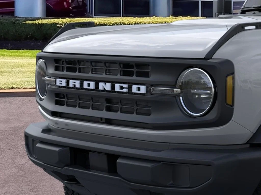 New 2026 Avalanche Gray Ford Big Bend image 19