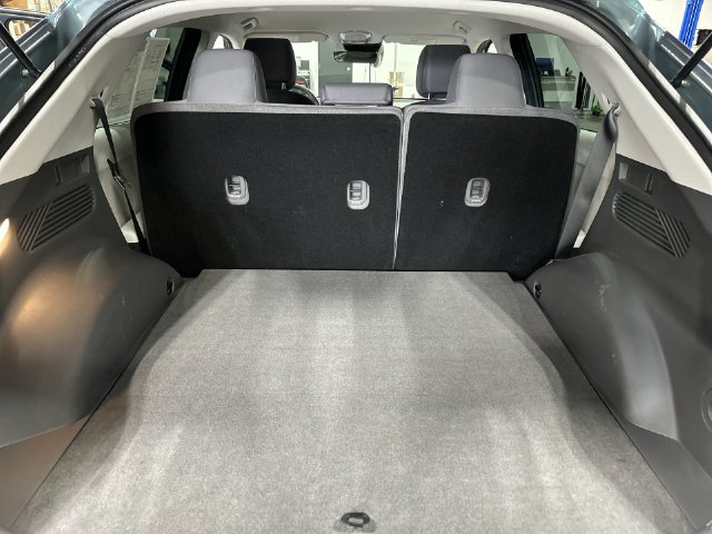 Certified Used 2023 Teal Hyundai SE image 26