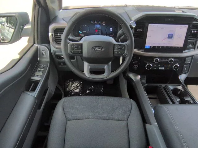 New 2026 White Ford XLT image 16