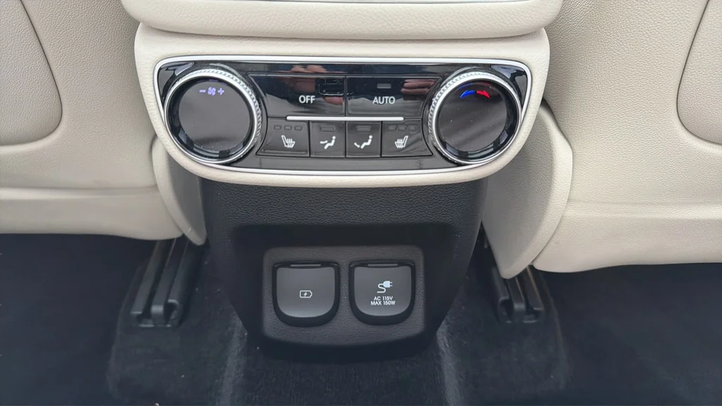 Used 2023 Himalayan Gray Genesis 2.5T image 16