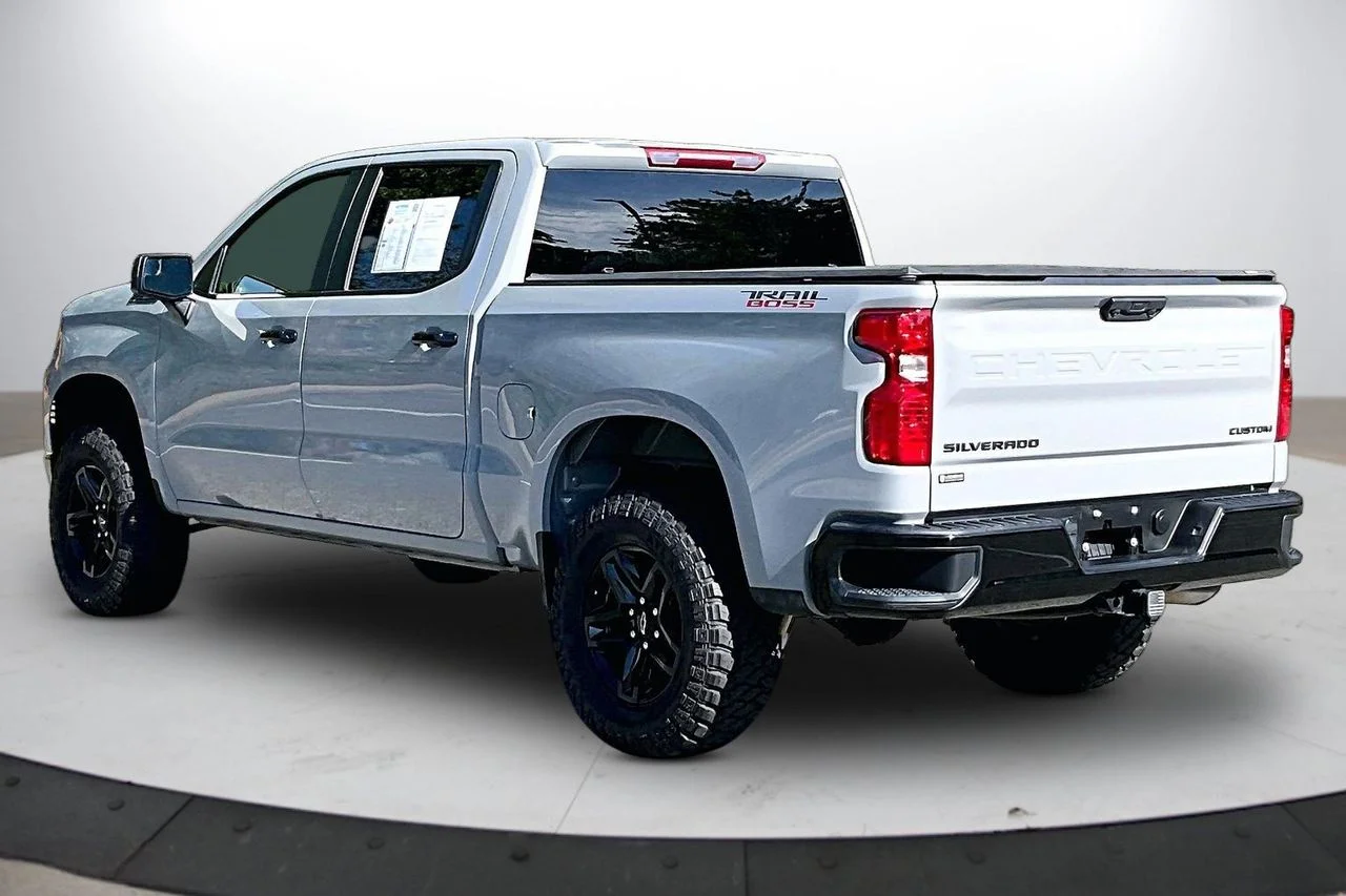 Certified Used 2024 Gray Chevrolet Custom Trail Boss image 7
