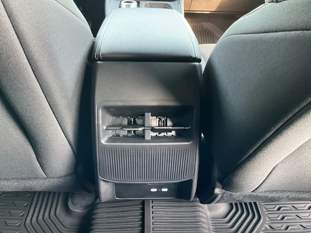 New 2026 Hydro Blue Pearlcoat Jeep Laredo image 14
