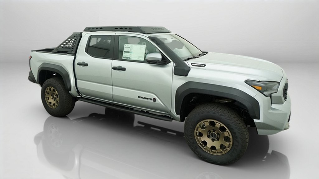 New 2026 Celestial Silver Metallic Toyota Trailhunter image 36