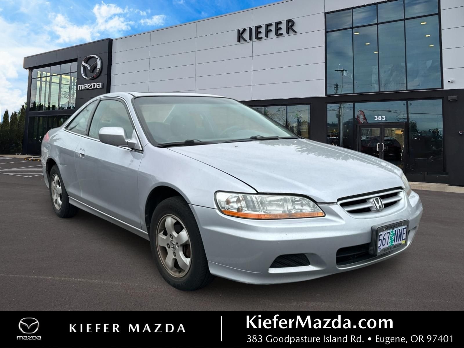 Used 2001 Silver Honda EX image 1