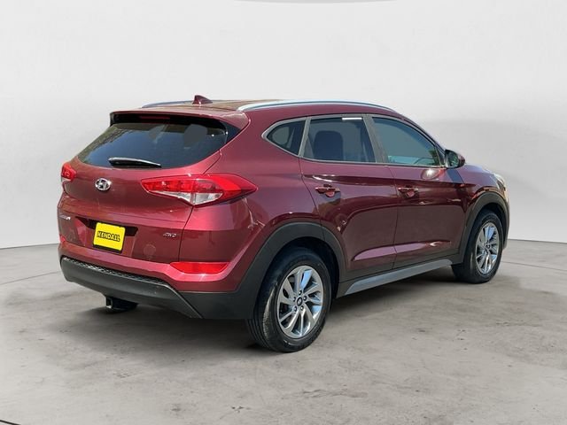 Used 2018 Red Hyundai SEL image 5