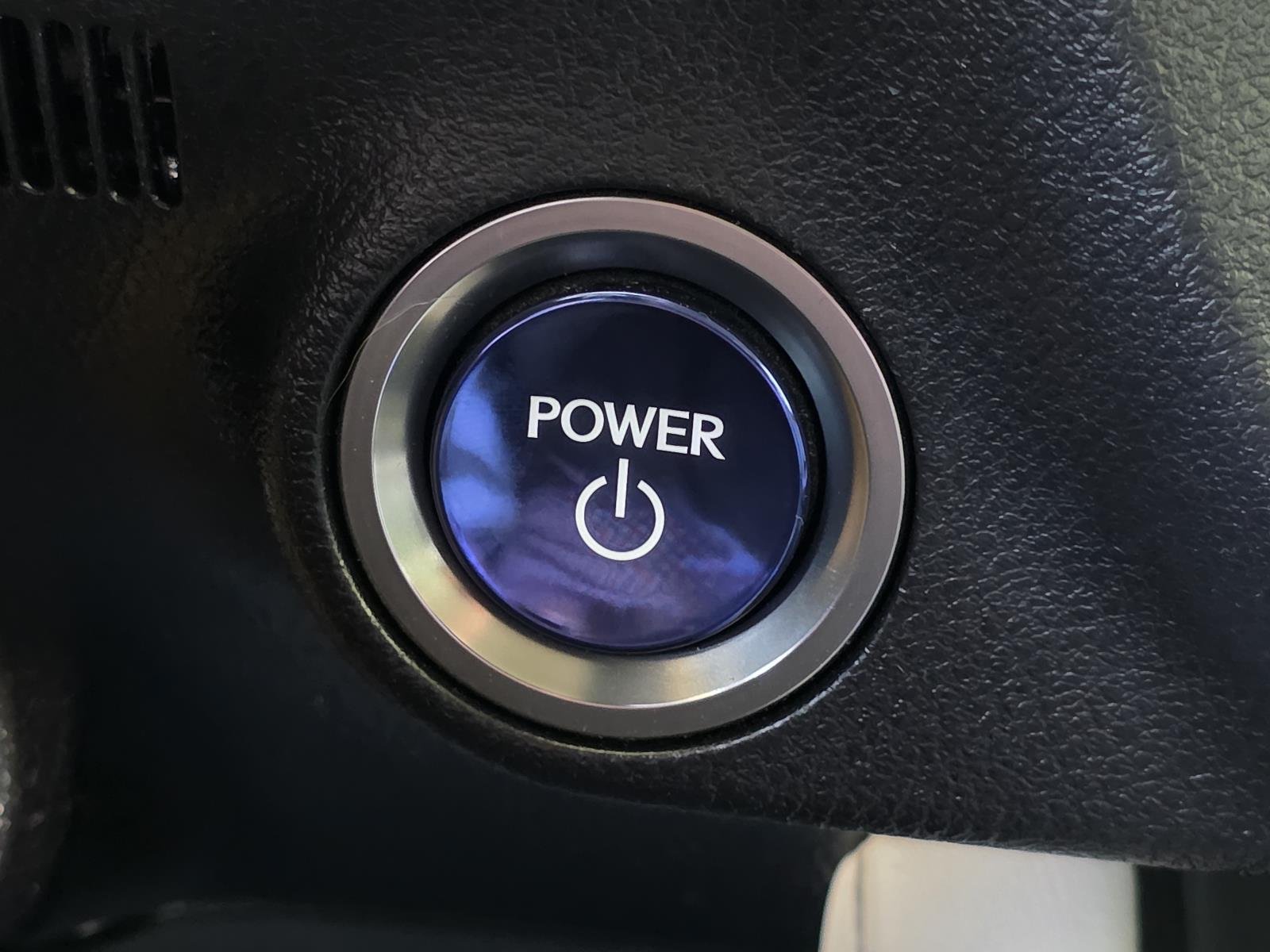 Used 2020 Silver Lexus 450h image 19