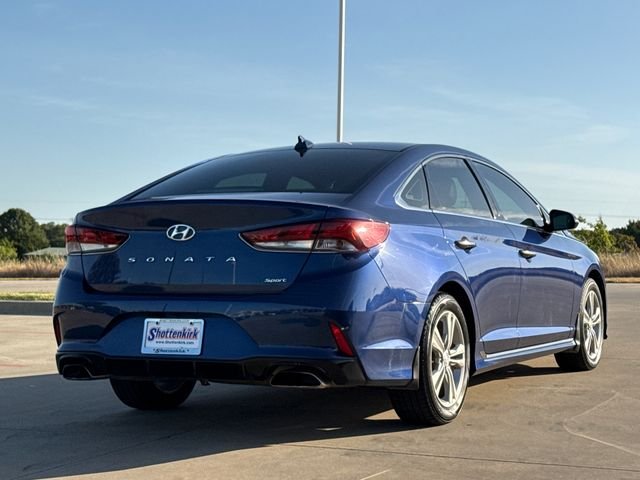 Used 2019 Blue Hyundai Sport image 8