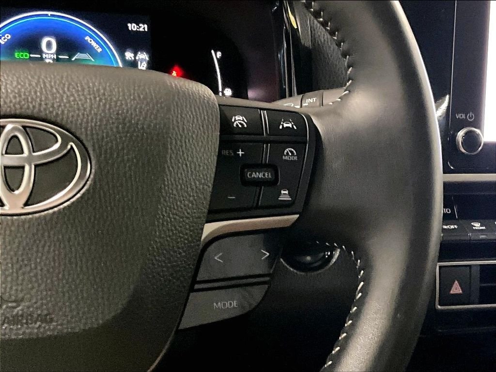 Used 2025 Gray Toyota SE image 22
