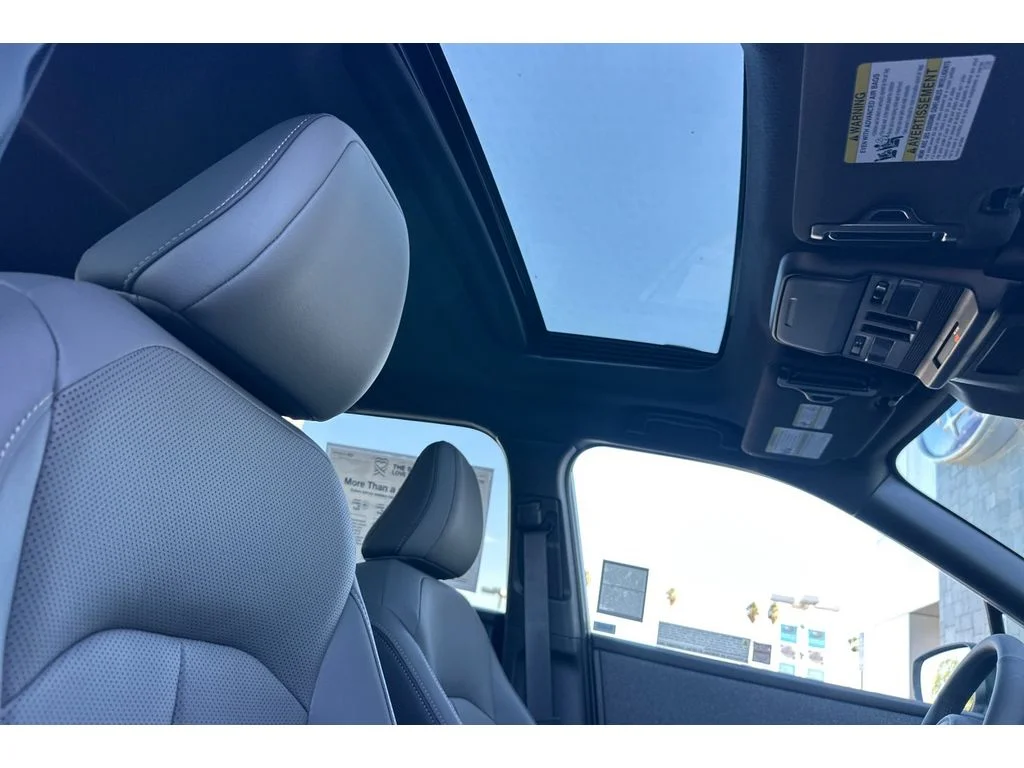 2026 Subaru Outback Limited - Photo 17