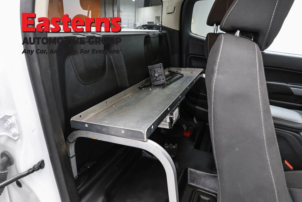 Used 2022 White Chevrolet LT image 24