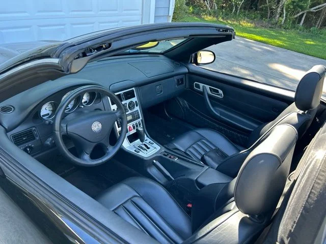 Used 2004 Black Mercedes-Benz SLK 230 image 7