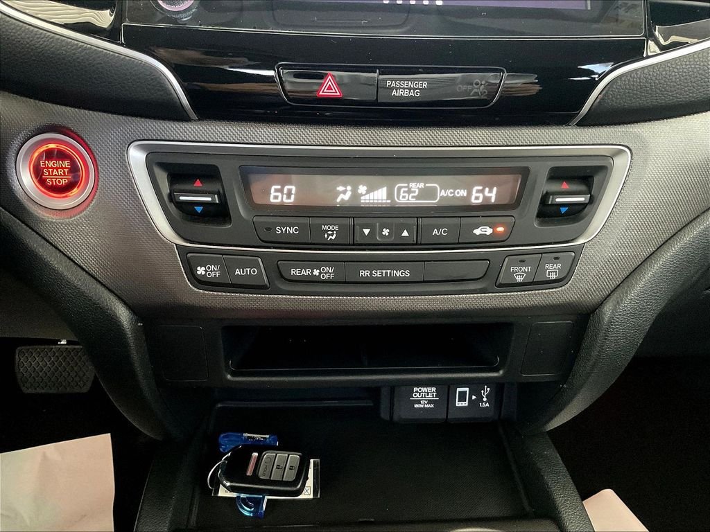 Used 2023  Honda Sport image 16