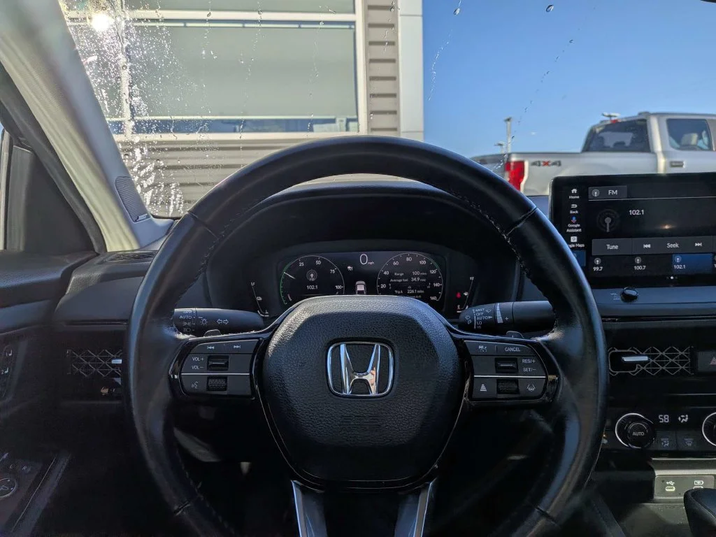 Certified Used 2024 Still Night Pearl Honda Touring image 20
