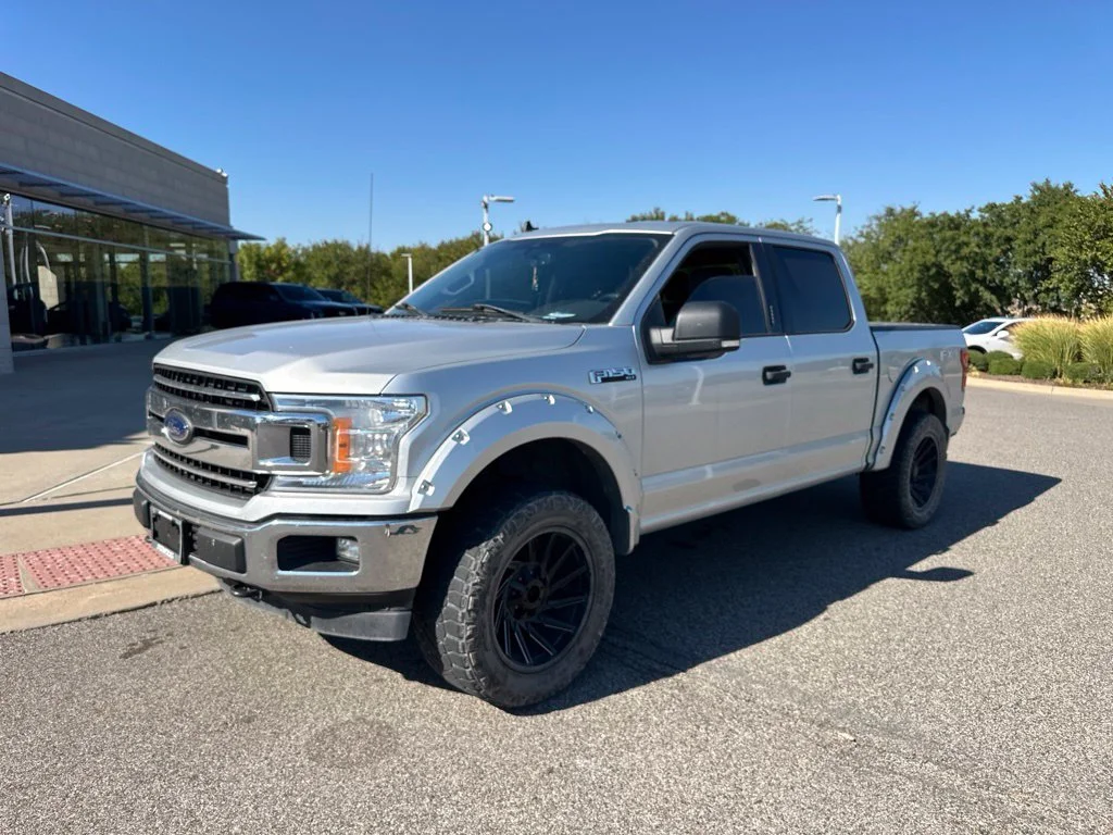 Used 2019 Silver Ford XLT image 1