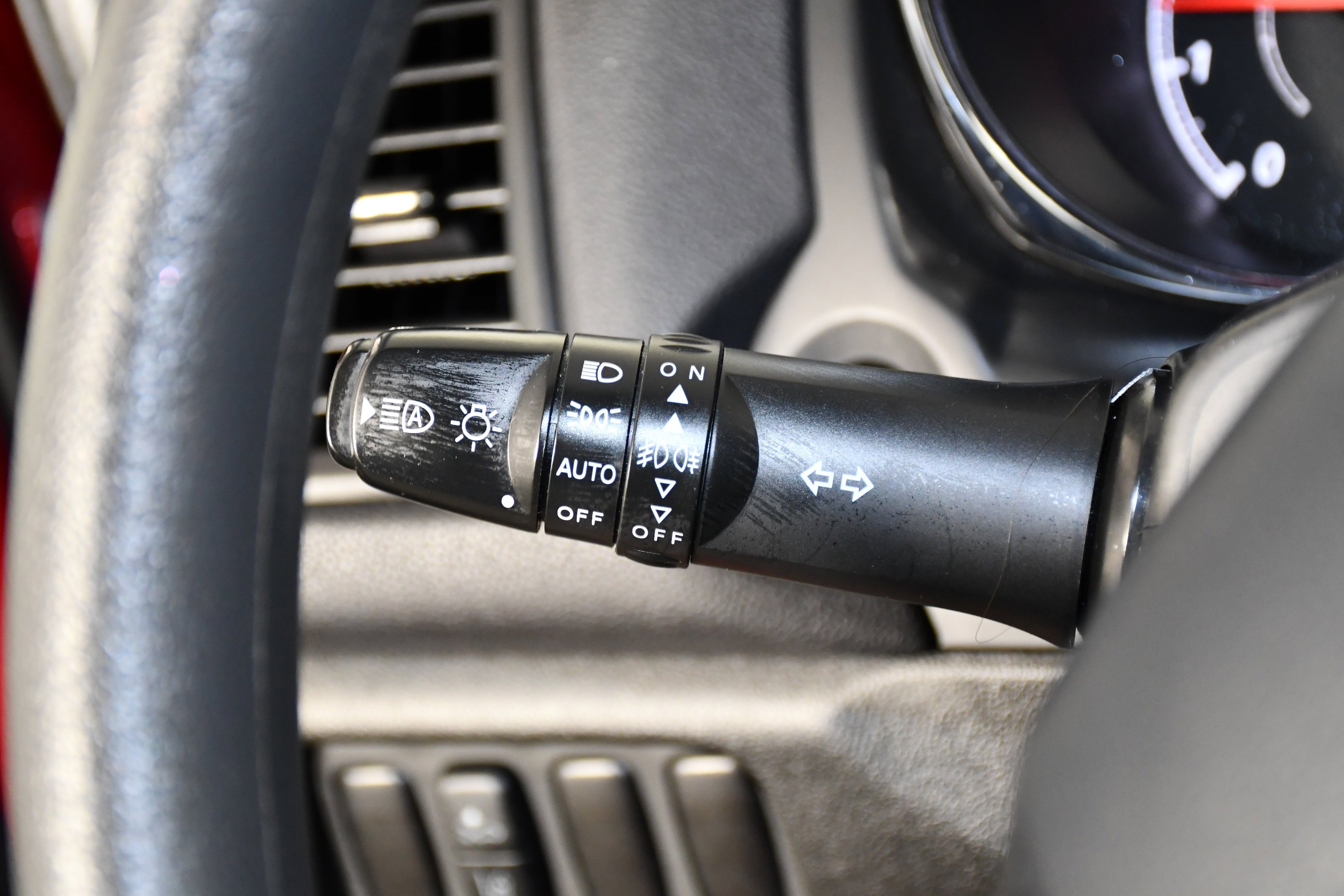 Certified Used 2024 Gray Mitsubishi ES image 22