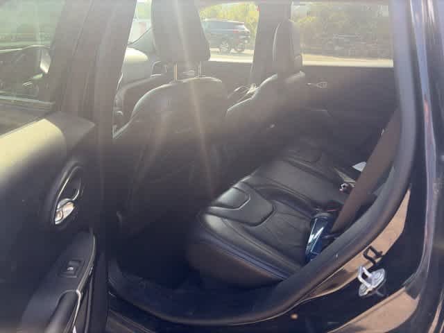 Used 2020 Diamond Black Crystal Pearlcoat Jeep Limited image 7