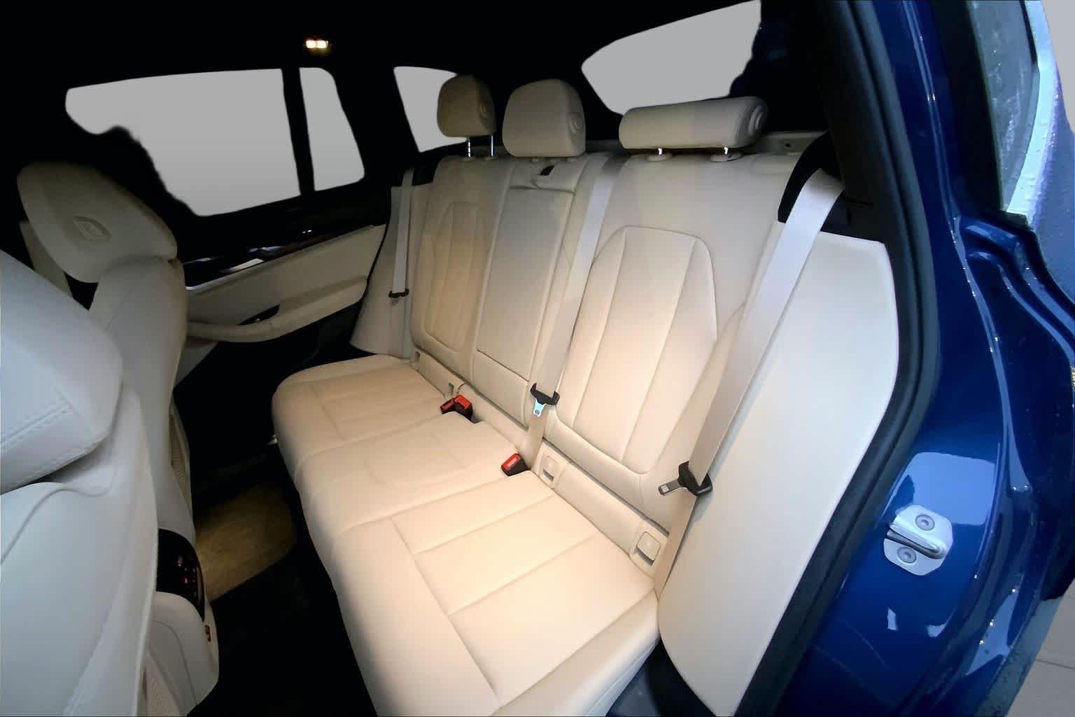 Used 2020 Phytonic Blue Metallic BMW sDrive30i image 20