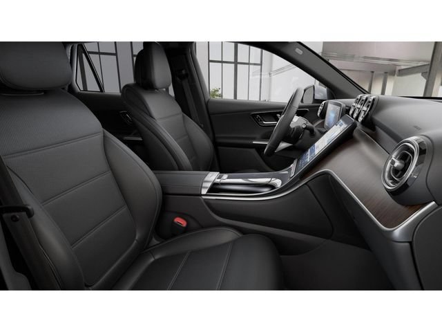 New 2027 MANUFAKTUR Moonlight White Metallic Mercedes-Benz GLC 300 image 46