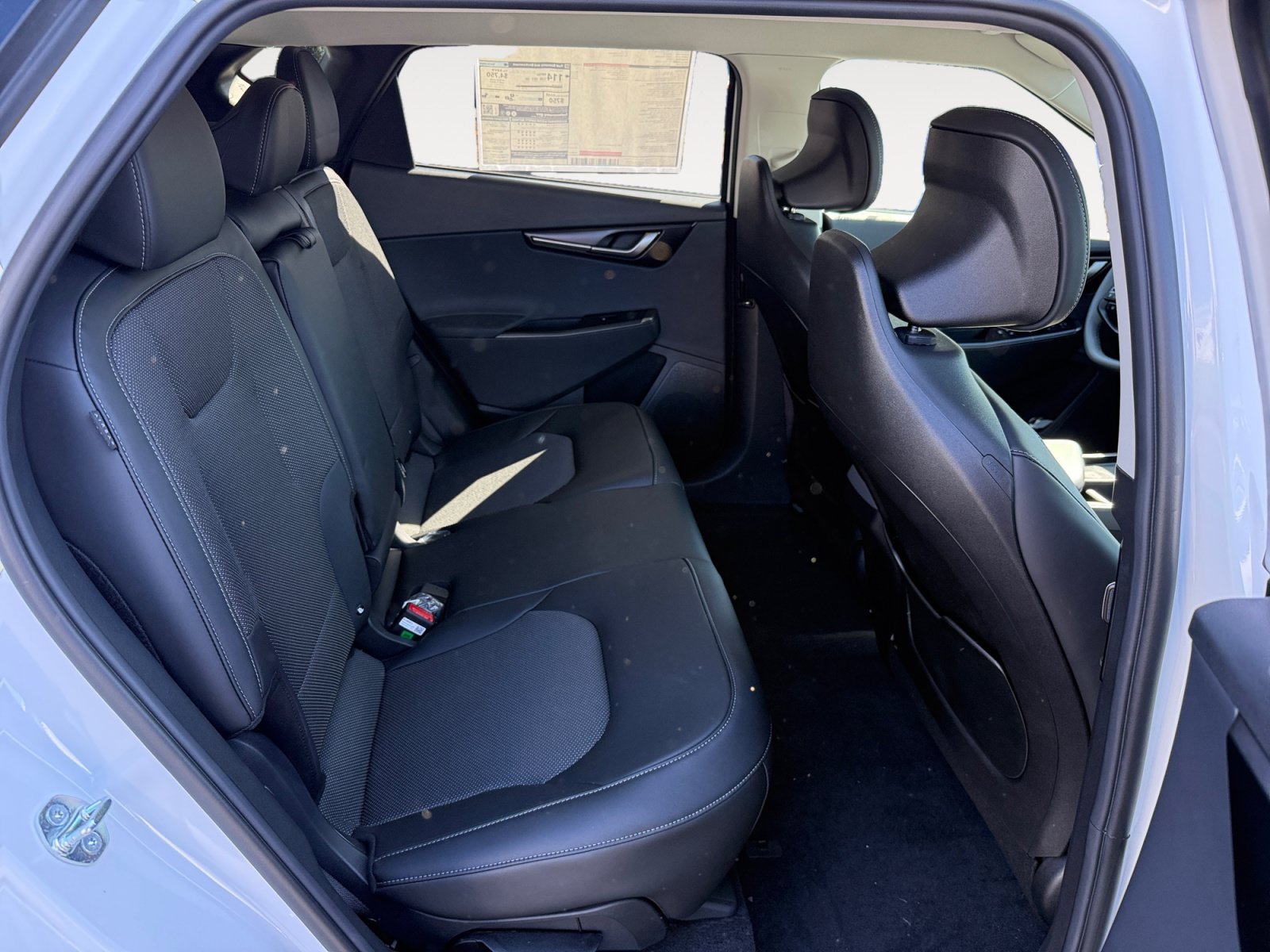 New 2026 Glacial White Pearl Kia Light Long Range image 18