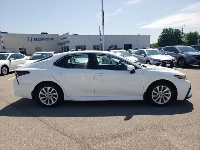 Used 2024 White Toyota SE image 4