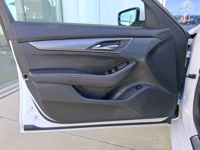 Used 2025 White Cadillac Premium Luxury image 17