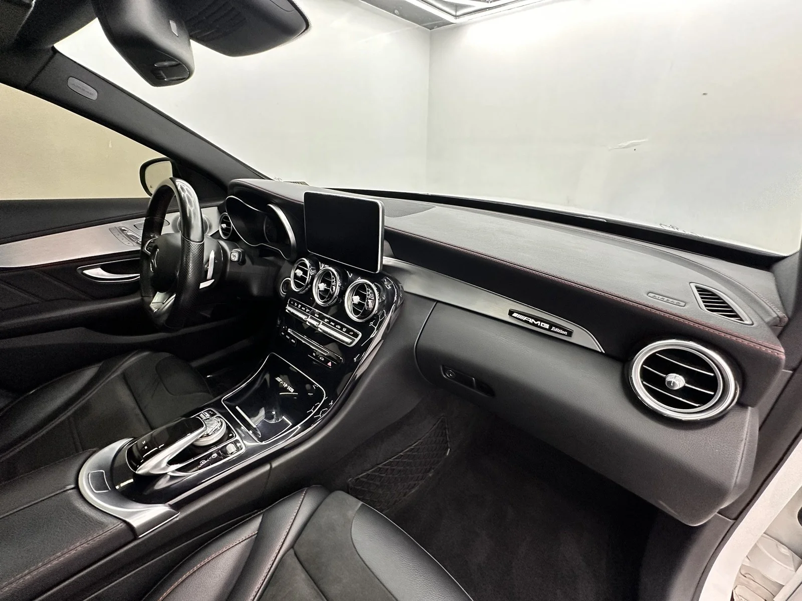 Used 2017 Polar White Mercedes-Benz AMG® C 43 image 47