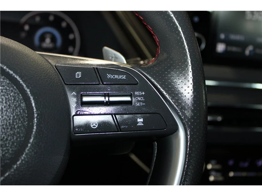 Used 2021 Portofino Gray Hyundai SEL Plus image 27