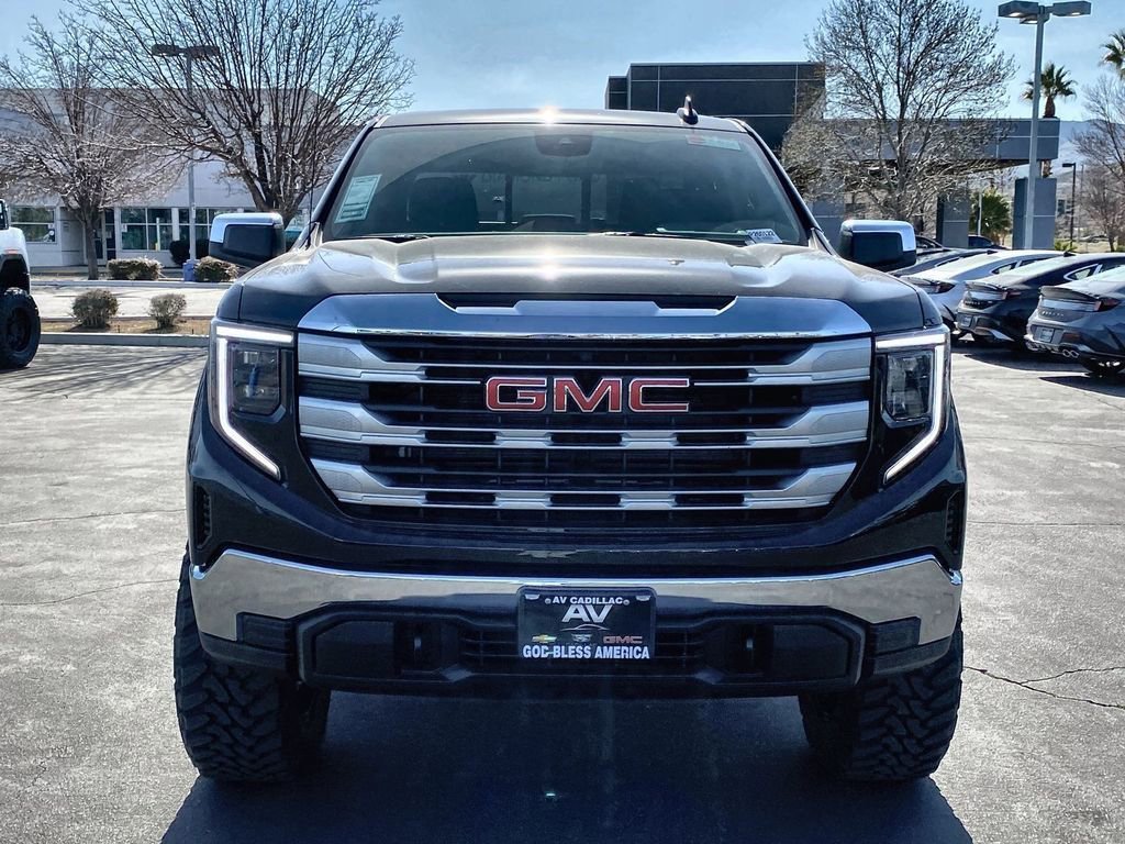 2026 GMC Sierra 1500 SLE - Photo 16