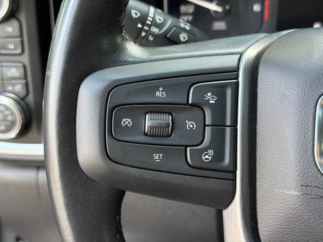 Used 2021 WHITE FROST TRICOAT GMC Denali image 24
