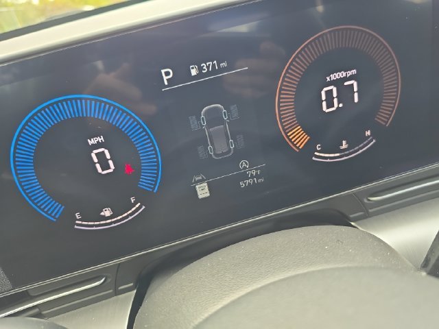 New 2026 White Hyundai SE image 19