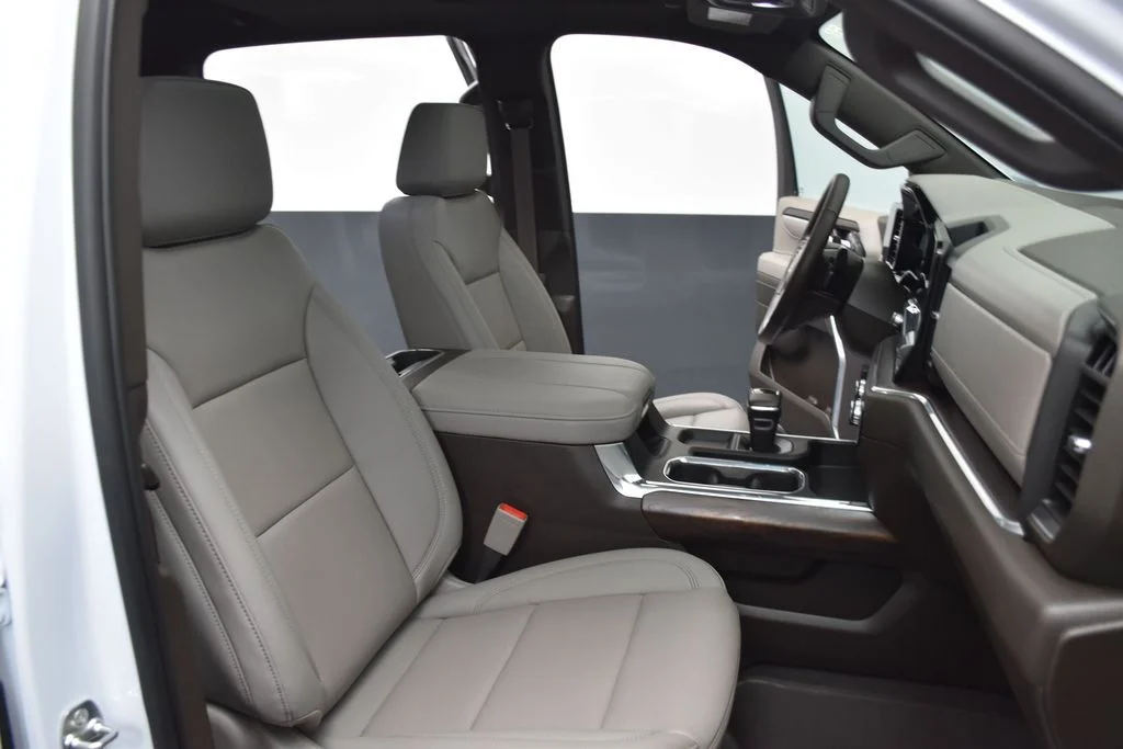 Used 2026 White GMC SLT image 28