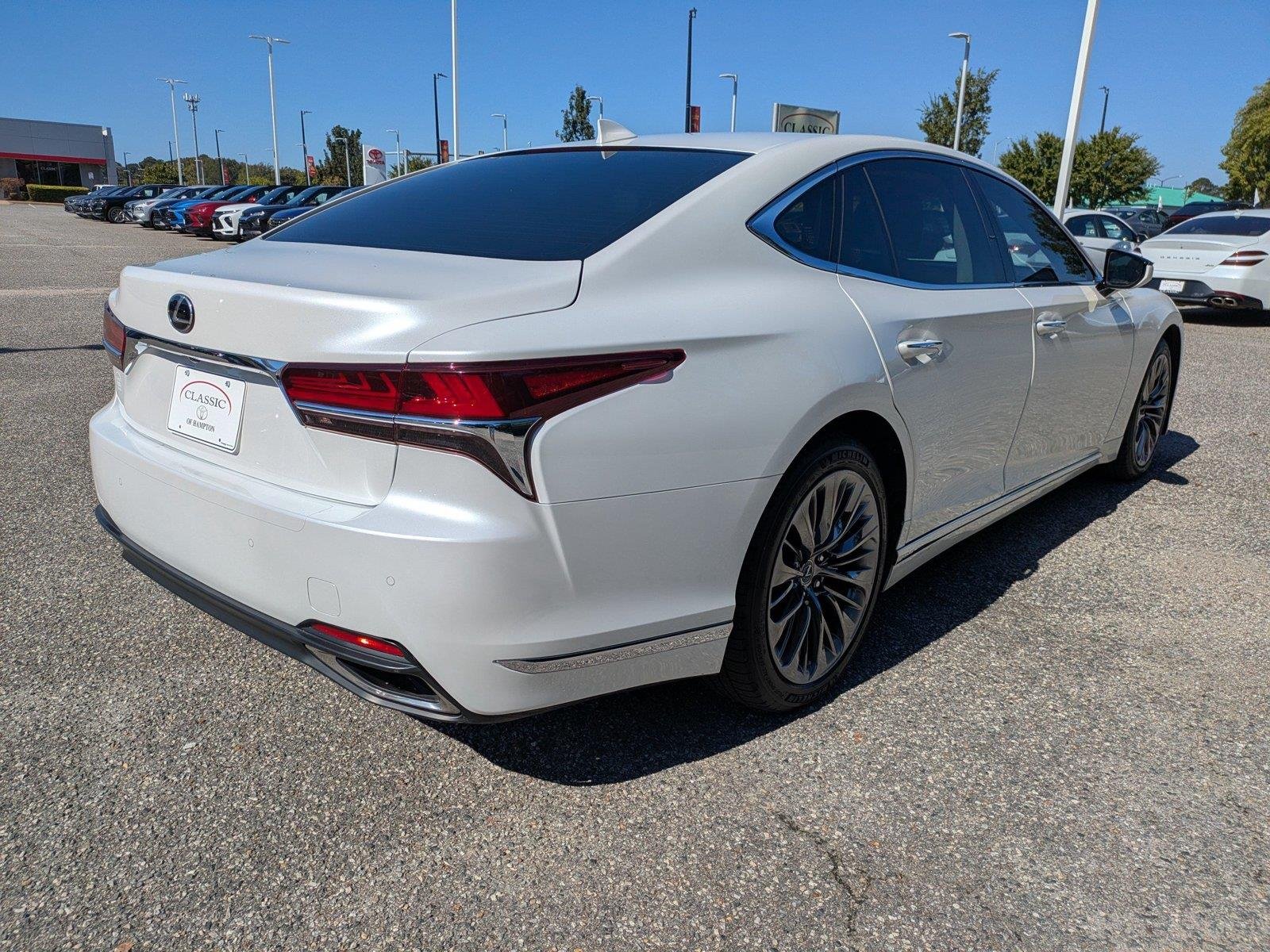 Used 2020 Eminent White Pearl Lexus LS 500 image 4
