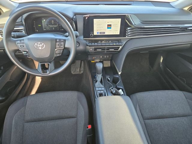 Used 2025 White Toyota LE image 9